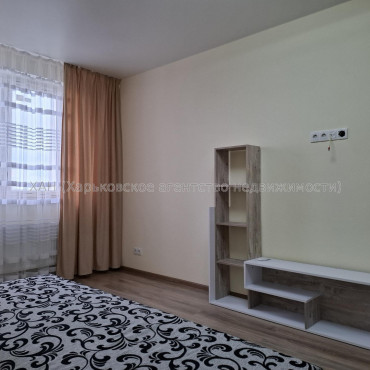 Продам квартиру, Мира ул. , 1  ком., 39.80 м², капитальный ремонт 