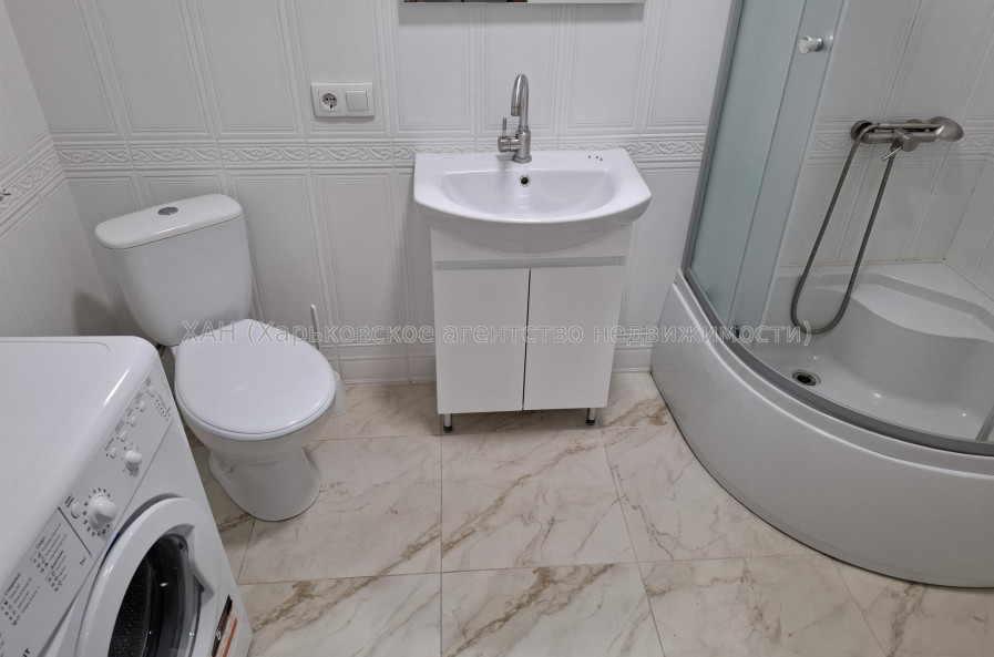 Продам квартиру, Мира ул. , 1  ком., 39.80 м², капитальный ремонт 