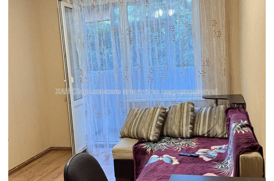 Сдам квартиру, Бучмы ул. , 24 , 1  ком., 33 м², косметический ремонт 