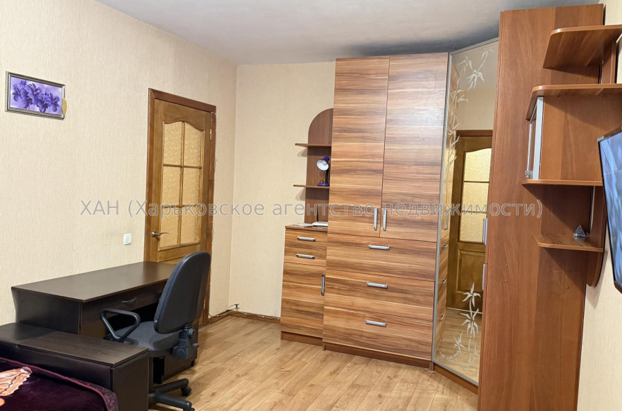 Сдам квартиру, Бучмы ул. , 24 , 1  ком., 33 м², косметический ремонт 
