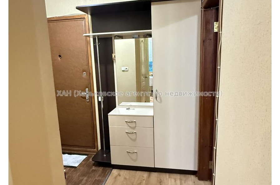 Сдам квартиру, Бучмы ул. , 24 , 1  ком., 33 м², косметический ремонт 