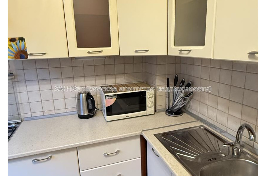 Сдам квартиру, Бучмы ул. , 24 , 1  ком., 33 м², косметический ремонт 