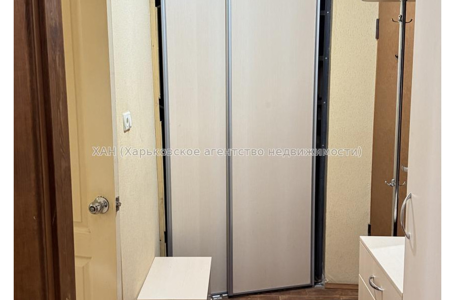 Сдам квартиру, Бучмы ул. , 24 , 1  ком., 33 м², косметический ремонт 