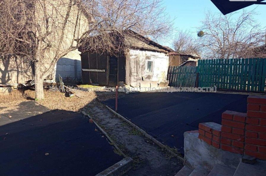 Продам дом, Лазковский пер. , 61.30 м², 4.60 сот., советский ремонт 