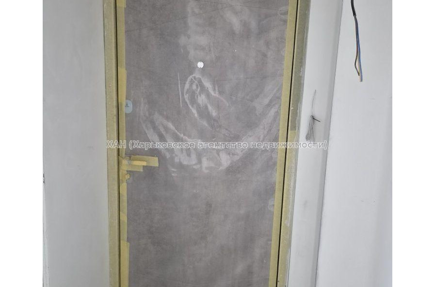 Продам квартиру, Бучмы ул. , 3 кім., 67 м², без отделочных работ 