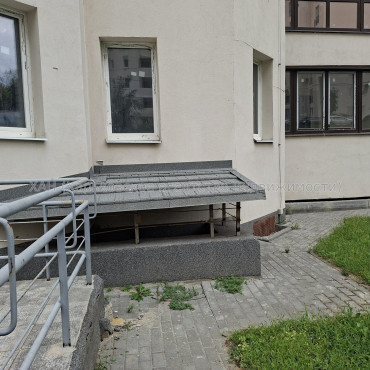 Продам квартиру, Профессорская ул. , 14 , 2 кім., 70 м², без внутренних работ 