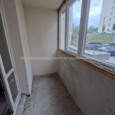 Продам квартиру, Профессорская ул. , 14 , 2 кім., 70 м², без внутренних работ 