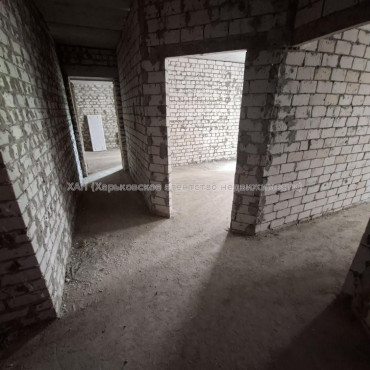 Продам квартиру, Профессорская ул. , 14 , 2 кім., 70 м², без внутренних работ 