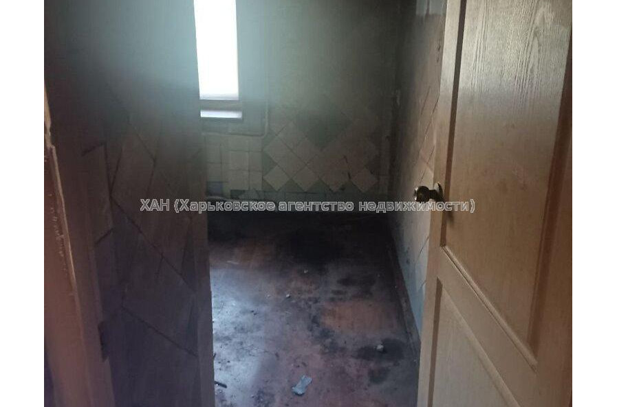 Продам квартиру, Каденюка ул. , 1  ком., 29.70 м², без ремонта 