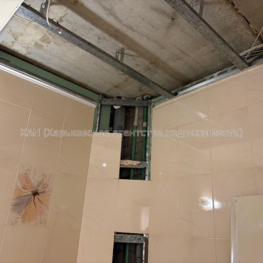 Продам квартиру, Мирослава Мисли ул. , 50Е , 2  ком., 67 м², косметический ремонт 