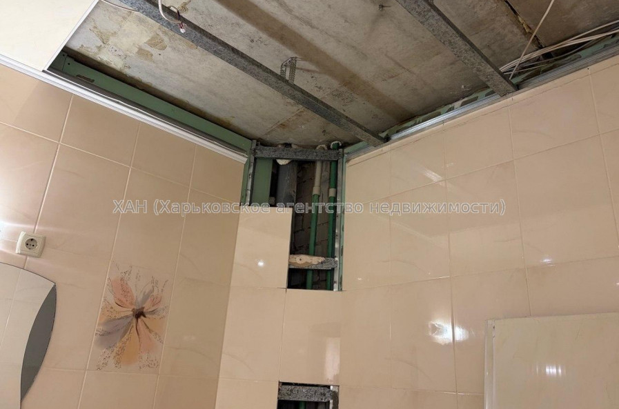 Продам квартиру, Мирослава Мисли ул. , 50Е , 2  ком., 67 м², косметический ремонт 