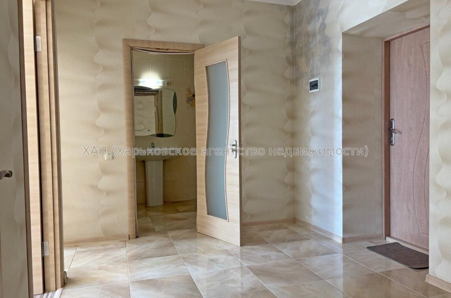 Продам квартиру, Мирослава Мисли ул. , 50Е , 2  ком., 67 м², косметический ремонт 