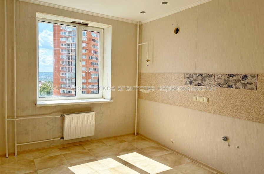 Продам квартиру, Мирослава Мисли ул. , 50Е , 2  ком., 67 м², косметический ремонт 