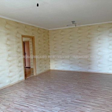 Продам квартиру, Мирослава Мисли ул. , 50Е , 2  ком., 67 м², косметический ремонт 