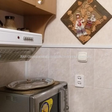 Сдам квартиру, Харьковских Дивизий ул. , 1  ком., 22.90 м², косметический ремонт 