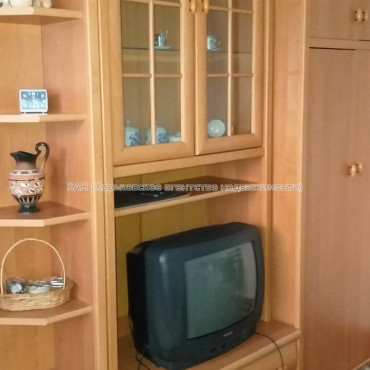 Сдам квартиру, Харьковских Дивизий ул. , 1  ком., 22.90 м², косметический ремонт 