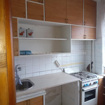 Сдам квартиру, Славы просп. , 3  ком., 64.20 м², косметический ремонт 