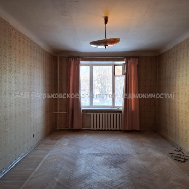 Сдам квартиру, Науки просп. , 2  ком., 56.60 м², частичный ремонт 
