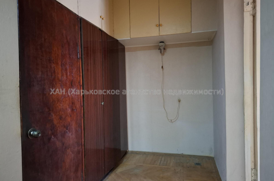 Сдам квартиру, Науки просп. , 2  ком., 56.60 м², частичный ремонт 