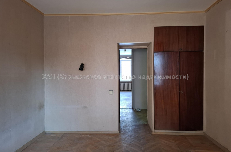 Сдам квартиру, Науки просп. , 2  ком., 56.60 м², частичный ремонт 