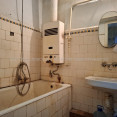 Сдам квартиру, Науки просп. , 2  ком., 56.60 м², частичный ремонт 