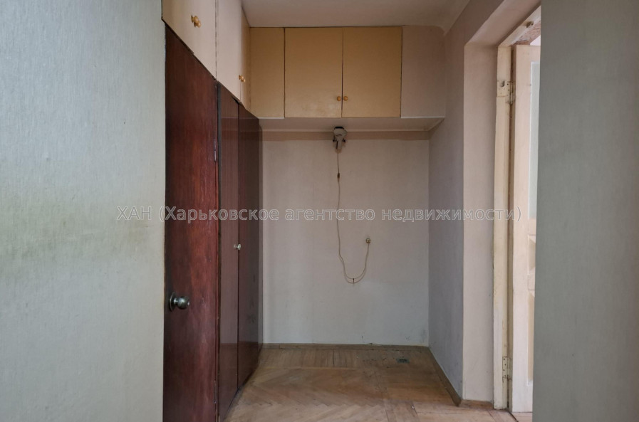 Сдам квартиру, Науки просп. , 2  ком., 56.60 м², частичный ремонт 
