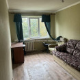 Продам квартиру, 23 Августа ул. , 2 кім., 43.80 м², советский ремонт 