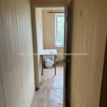 Продам квартиру, 23 Августа ул. , 2 кім., 43.80 м², советский ремонт 