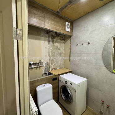 Продам квартиру, Стадионный проезд , 3 кім., 55 м², без отделочных работ 