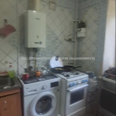 Продам квартиру, Ново-Баварский просп. , 3  ком., 54 м², советский ремонт 