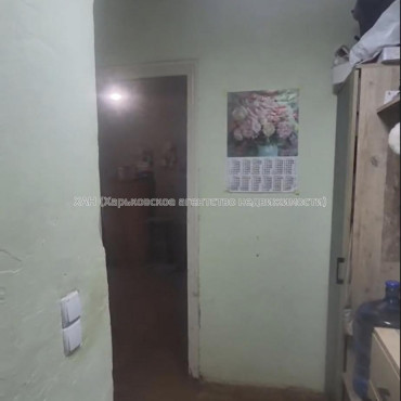 Продам квартиру, Ново-Баварский просп. , 3  ком., 54 м², советский ремонт 