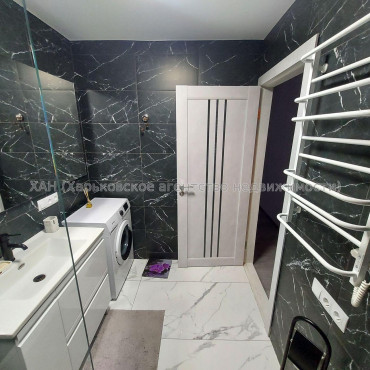 Продам квартиру, Академика Павлова ул. , 3  ком., 68 м², евроремонт 