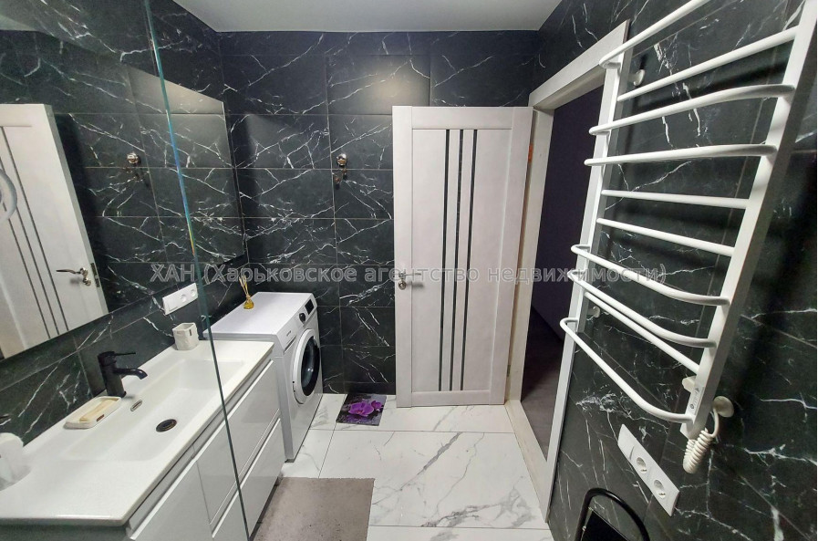 Продам квартиру, Академика Павлова ул. , 3  ком., 68 м², евроремонт 