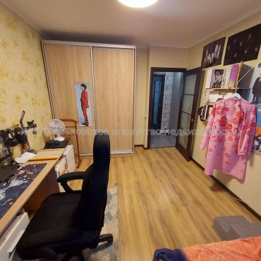 Продам квартиру, Академика Павлова ул. , 3  ком., 68 м², евроремонт 