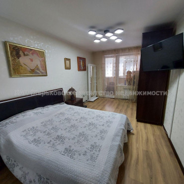 Продам квартиру, Академика Павлова ул. , 3  ком., 68 м², евроремонт 