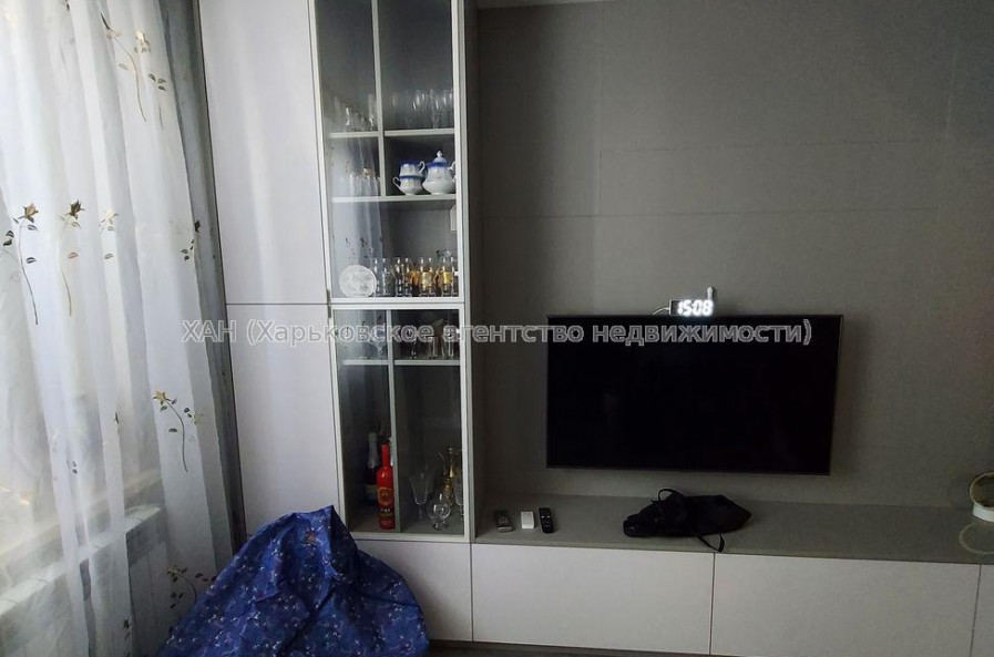 Продам квартиру, Академика Павлова ул. , 3  ком., 68 м², евроремонт 