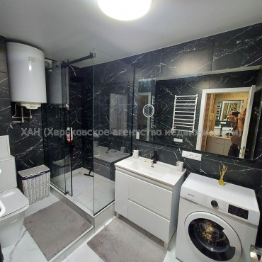 Продам квартиру, Академика Павлова ул. , 3  ком., 68 м², евроремонт 