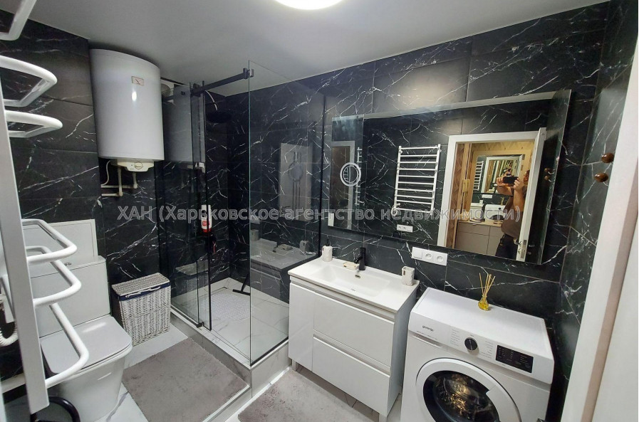 Продам квартиру, Академика Павлова ул. , 3  ком., 68 м², евроремонт 