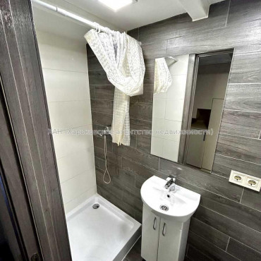 Продам квартиру, Шевченковский пер. , 1  ком., 20 м², капитальный ремонт 