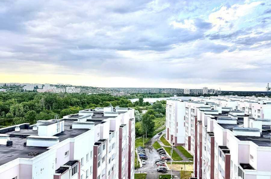 Продам квартиру, Шевченковский пер. , 1  ком., 20 м², капитальный ремонт 