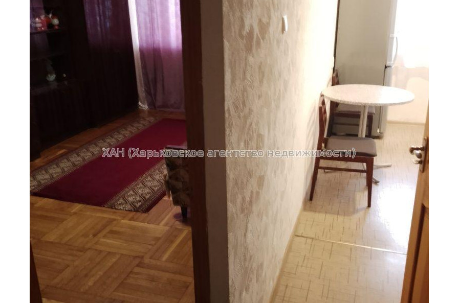 Продам квартиру, 92-й бригады ул. , 1  ком., 35.50 м², косметический ремонт 