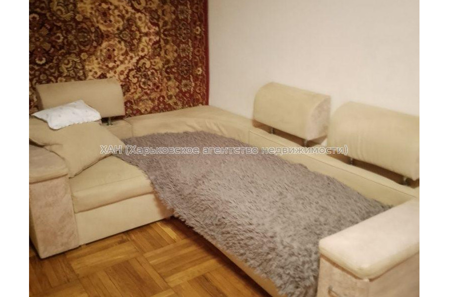 Продам квартиру, 92-й бригады ул. , 1  ком., 35.50 м², косметический ремонт 