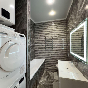 Продам квартиру, Ботаническая ул. , 1 кім., 54.50 м², авторский дизайн 