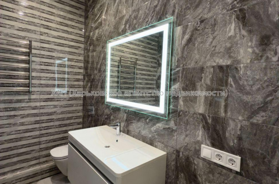 Продам квартиру, Ботаническая ул. , 1 кім., 54.50 м², авторский дизайн 