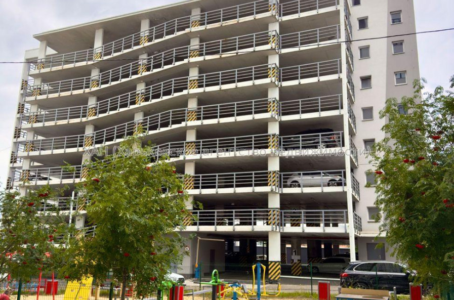 Продам квартиру, Ботаническая ул. , 1 кім., 54.50 м², авторский дизайн 