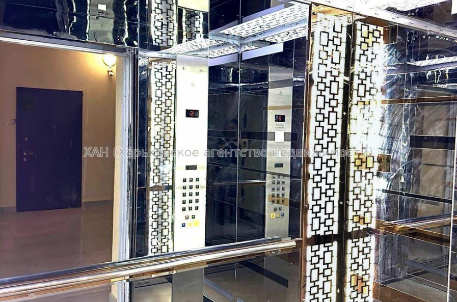 Продам квартиру, Ботаническая ул. , 1 кім., 54.50 м², авторский дизайн 