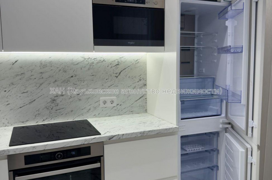 Продам квартиру, Ботаническая ул. , 1 кім., 54.50 м², авторский дизайн 