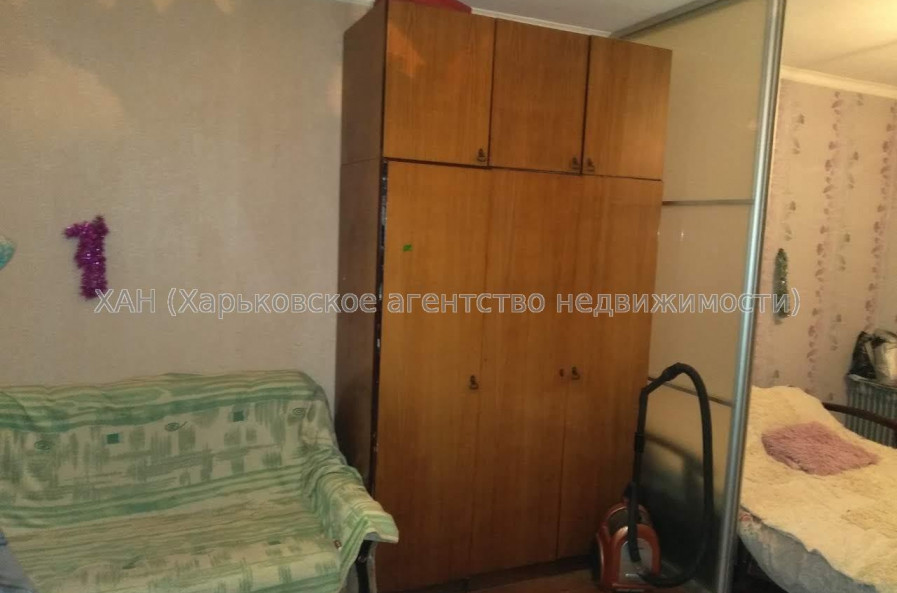 Продам квартиру, Полтавский Шлях ул. , 1  ком., 33 м², косметический ремонт 