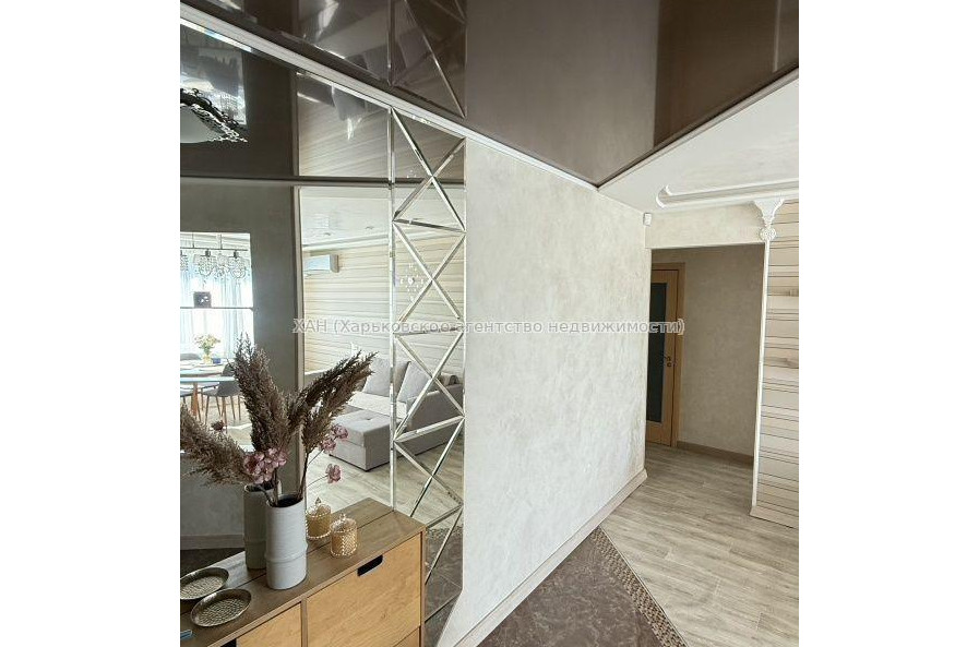 Продам квартиру, Победы просп. , 3  ком., 64 м², авторский дизайн 