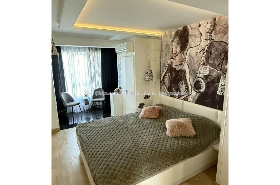 Продам квартиру, Победы просп. , 3  ком., 64 м², авторский дизайн 